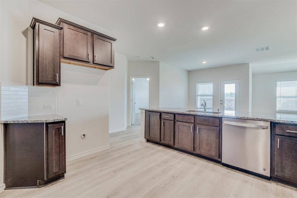 4108 Forest Bend Road, Denton, TX 76208 4108 Forest Bend Road, Denton, TX 76208