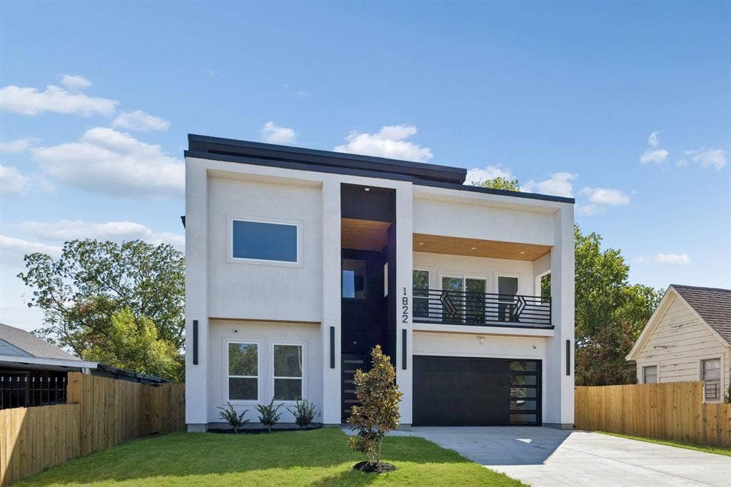 1822 S Marsalis Avenue, Dallas, TX 75216 1822 S Marsalis Avenue, Dallas, TX 75216