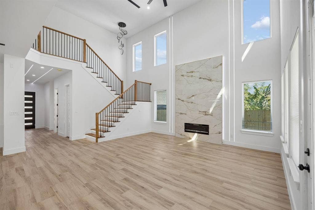 1822 S Marsalis Avenue, Dallas, TX 75216 1822 S Marsalis Avenue, Dallas, TX 75216