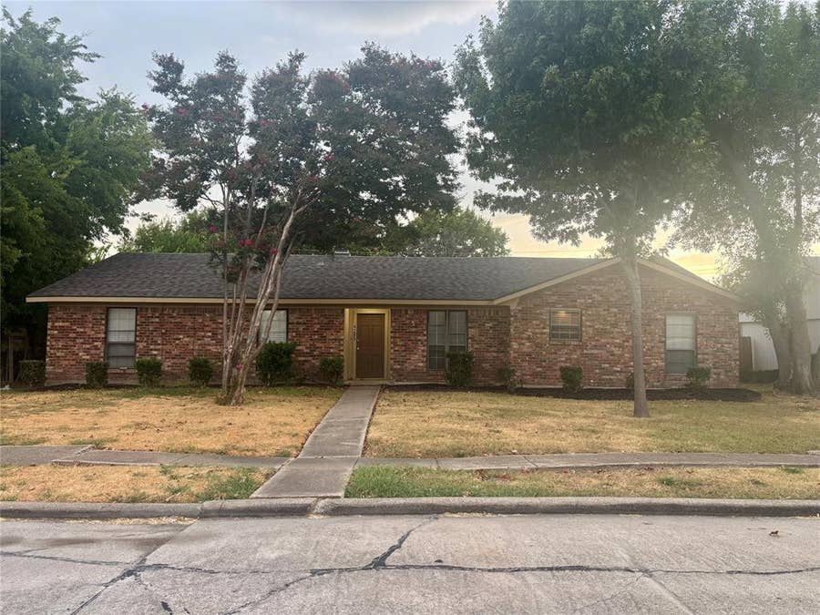 Property photo for 4205 Osage Drive, Rowlett, TX