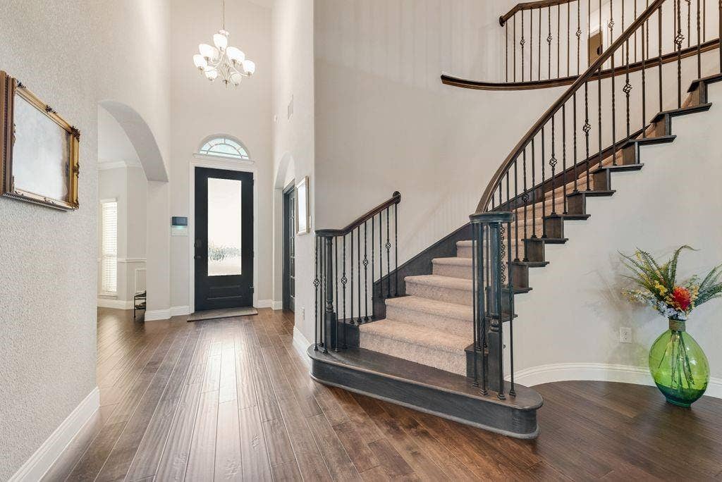 2601 Maple Leaf Drive, Midlothian, TX 76065