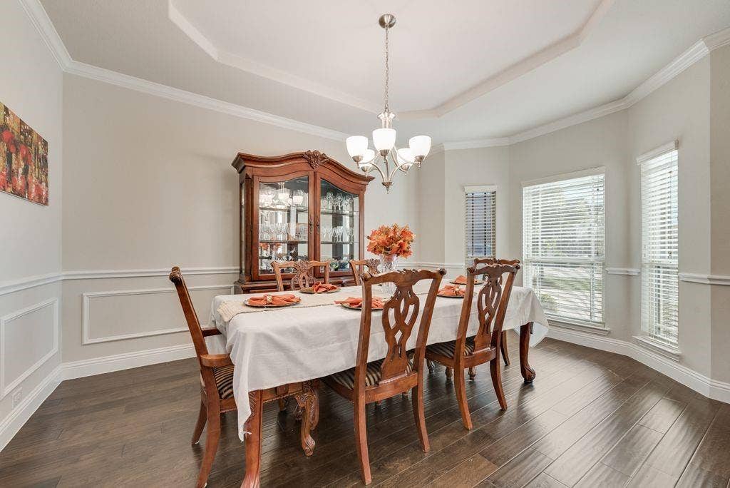 2601 Maple Leaf Drive, Midlothian, TX 76065