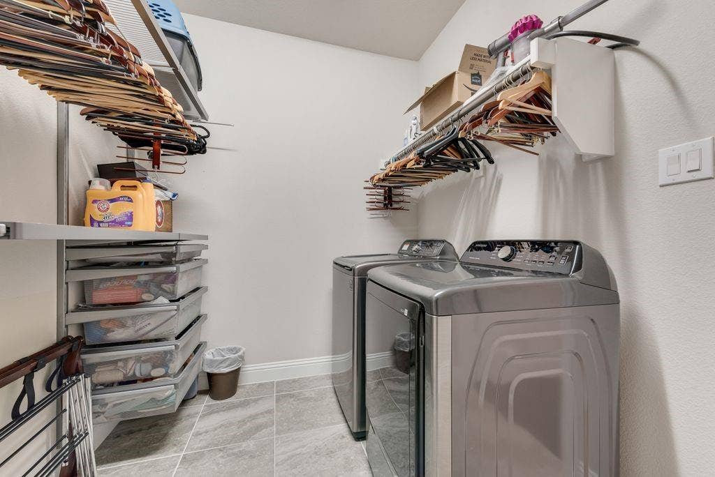 2601 Maple Leaf Drive, Midlothian, TX 76065