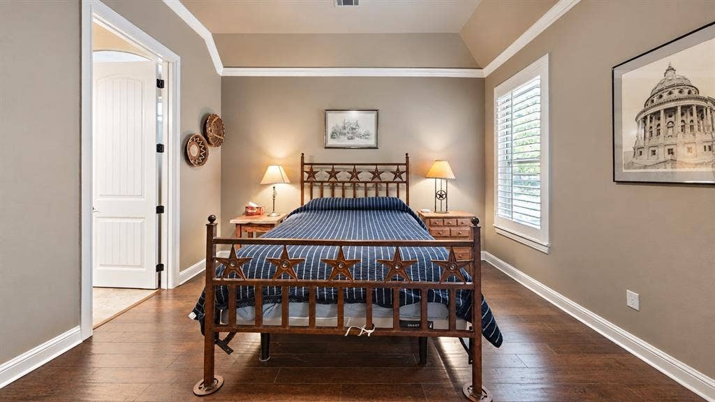 1729 Bent Tree Court, Granbury, TX 76049 1729 Bent Tree Court, Granbury, TX 76049