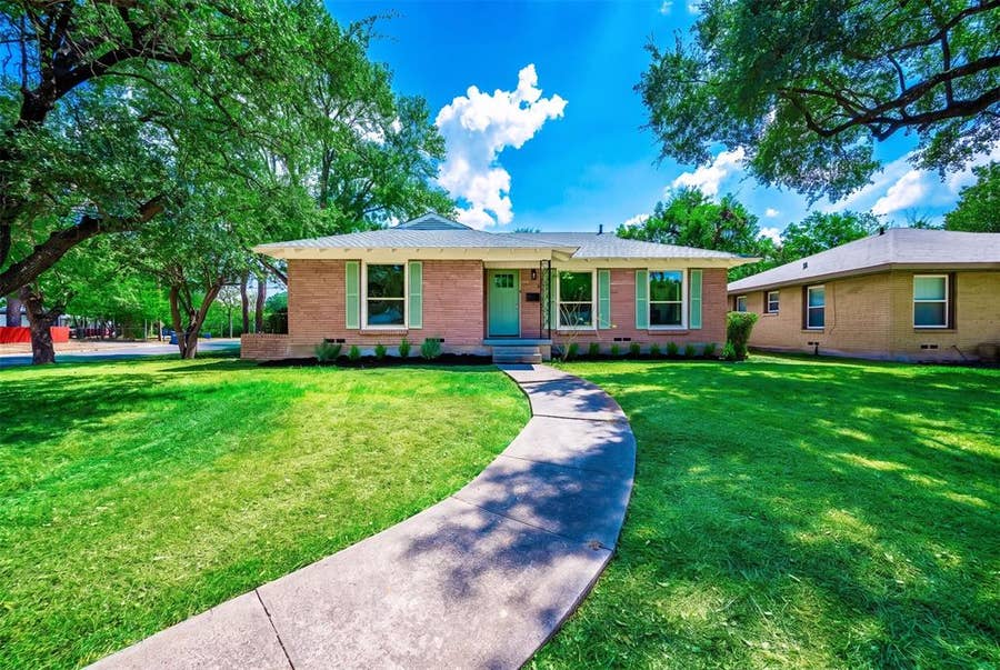 Property photo for 10256 Casa View Drive, Dallas, TX