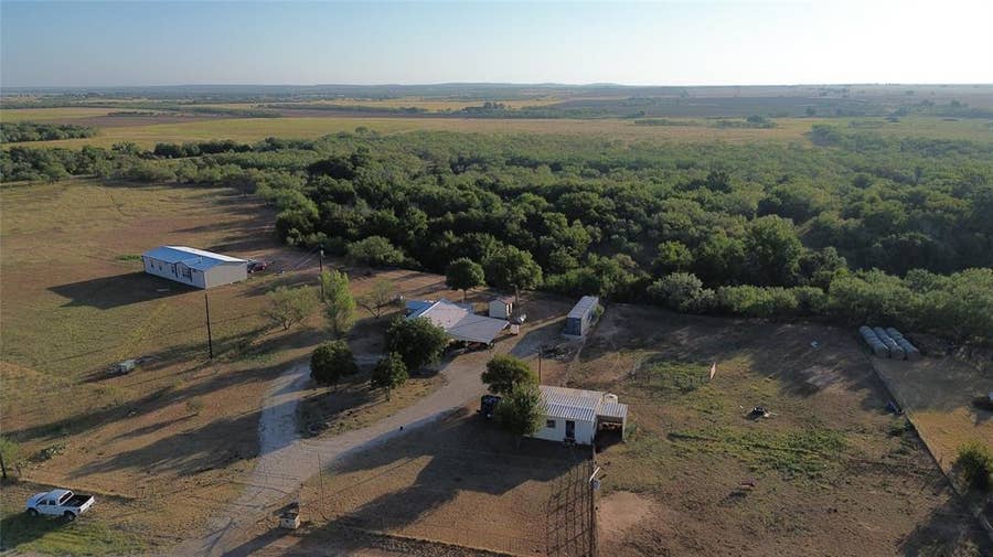 Property photo for 801 State Highway 153, Wingate, TX