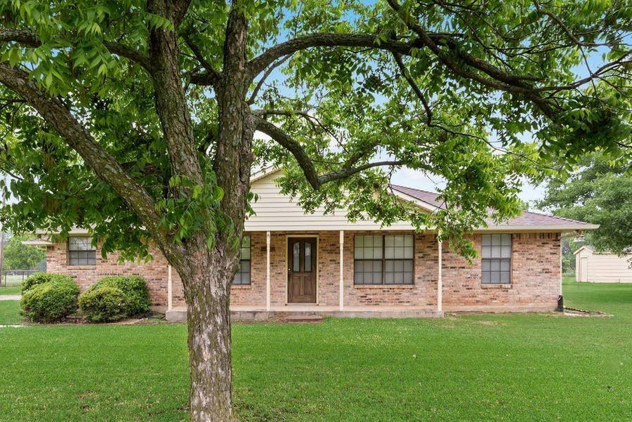 Property photo for 1635 Easy Street, Seagoville, TX