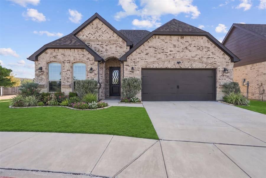 Property photo for 840 Sendera Lane, Rockwall, TX