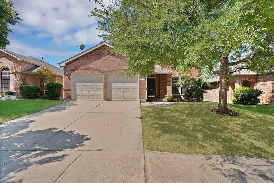Property photo for 13241 Ridgepointe Road, Fort Worth, TX