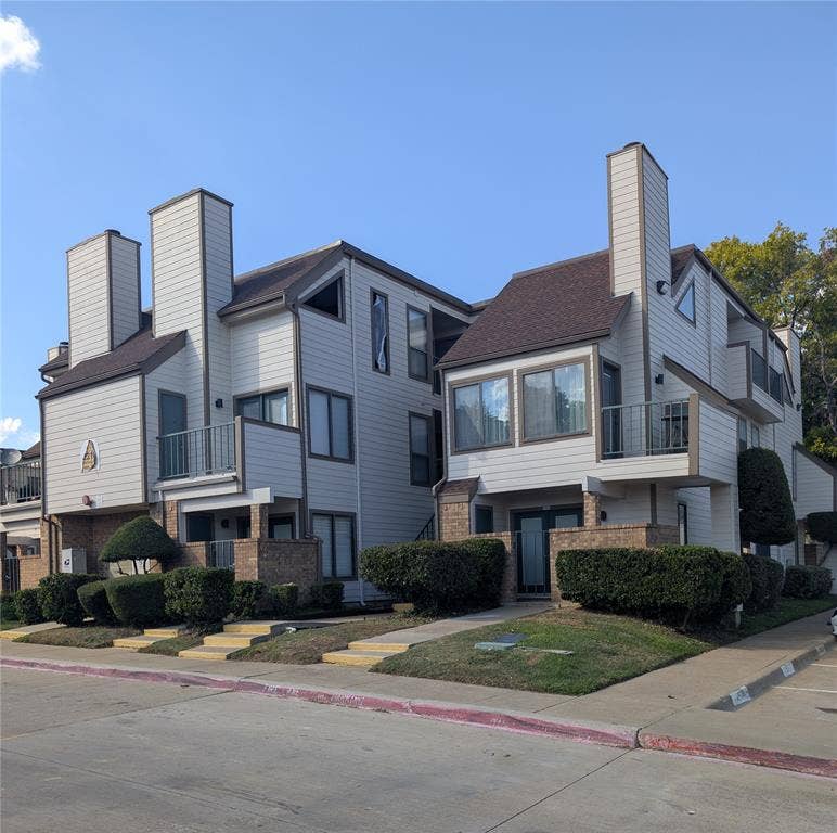 Property photo for 2310 Bamboo Drive, #J201, Arlington, TX
