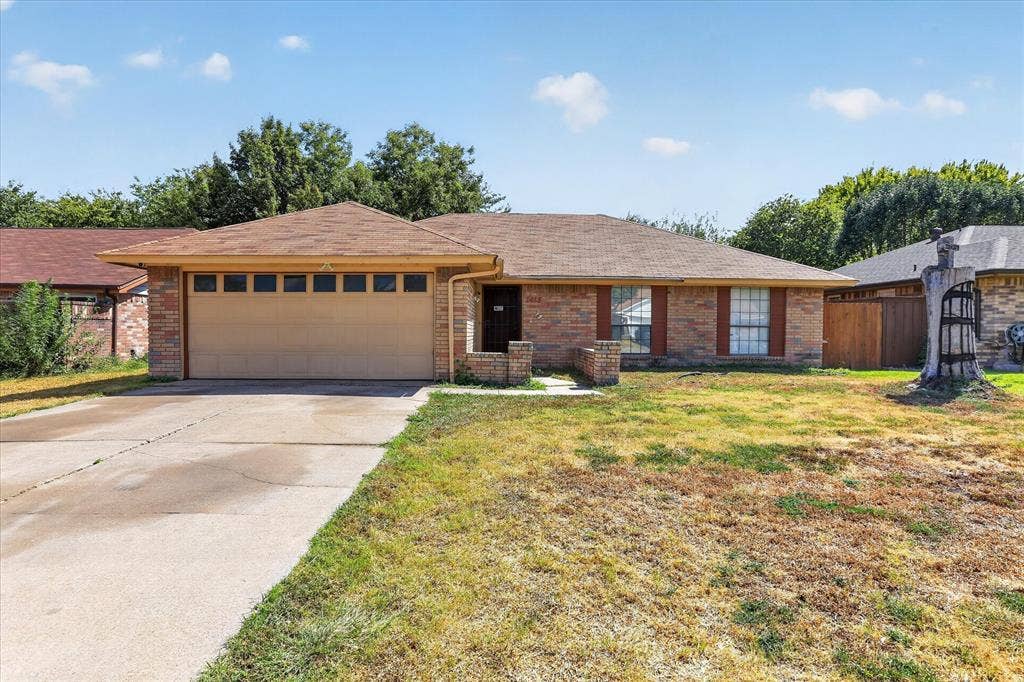2413 Channing Drive, Grand Prairie, TX 75052 2413 Channing Drive, Grand Prairie, TX 75052