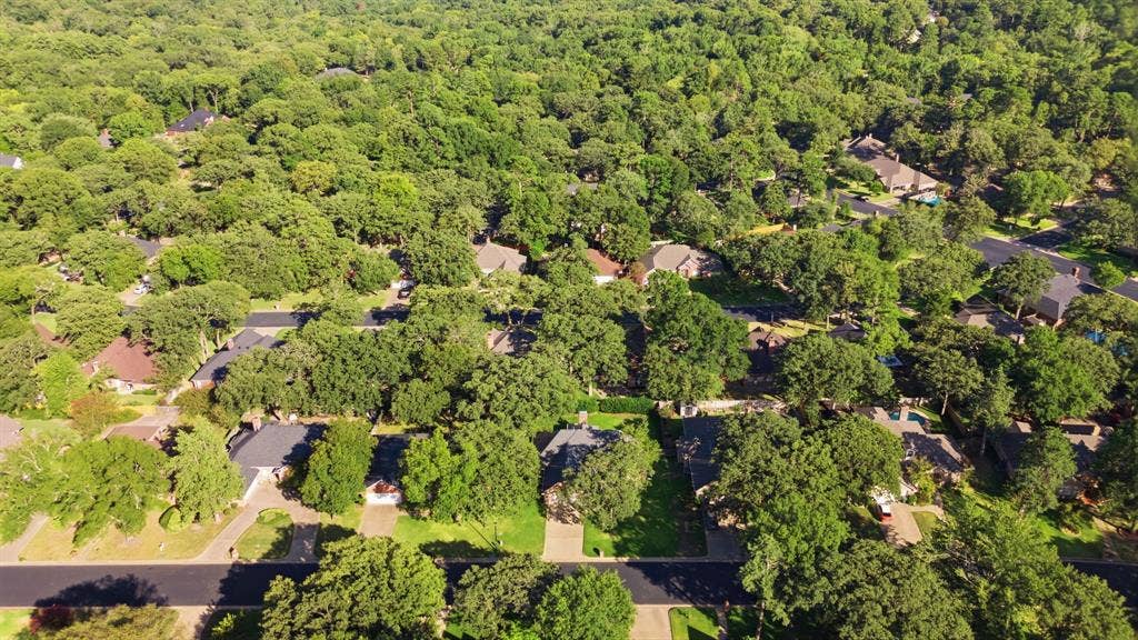 3309 Storey Lake Drive, Tyler, TX 75707 3309 Storey Lake Drive, Tyler, TX 75707