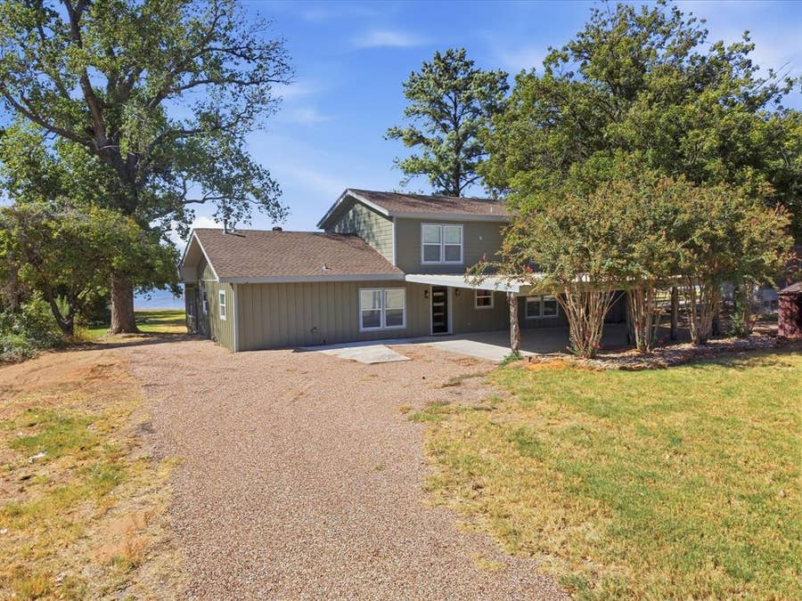 Property photo for 1031 Airport Road, Graford, TX