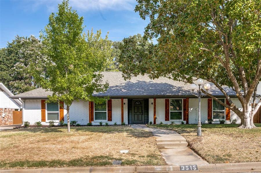 Property photo for 3515 Sheffield Drive, Arlington, TX