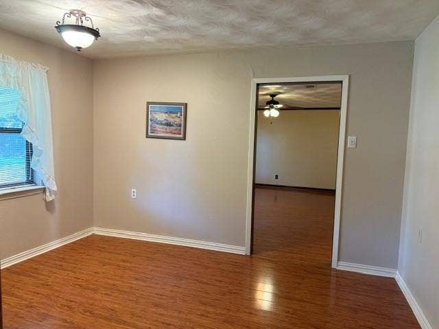 1125 Storyglen Street, Irving, TX 75062