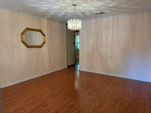 1125 Storyglen Street, Irving, TX 75062