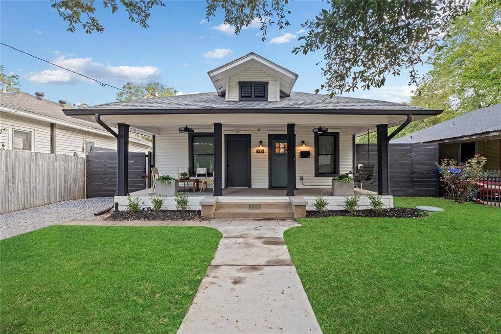 714 Melba Street, Dallas, TX 75208