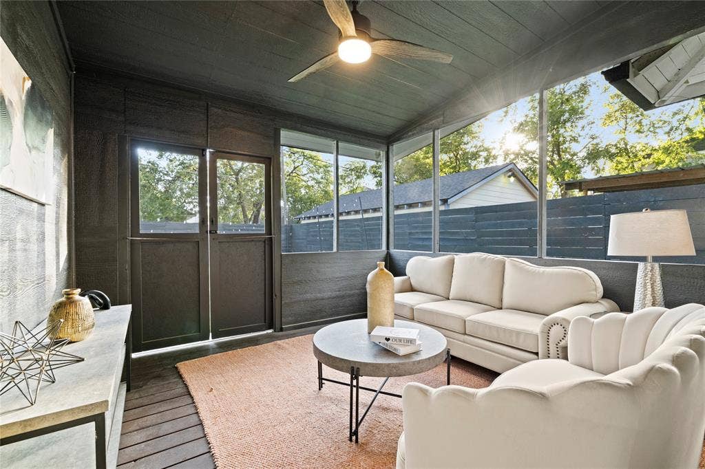 714 Melba Street, Dallas, TX 75208