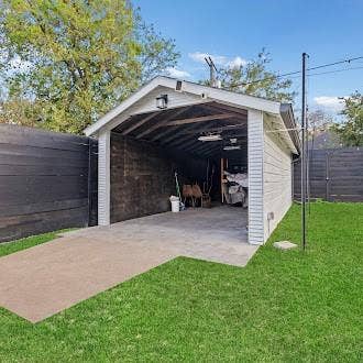 714 Melba Street, Dallas, TX 75208