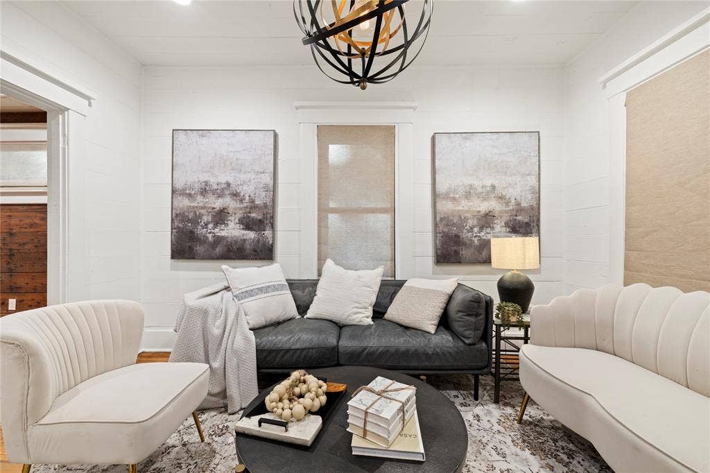 714 Melba Street, Dallas, TX 75208