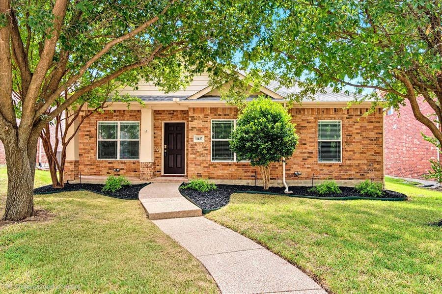 Property photo for 11637 Snyder Drive, Frisco, TX