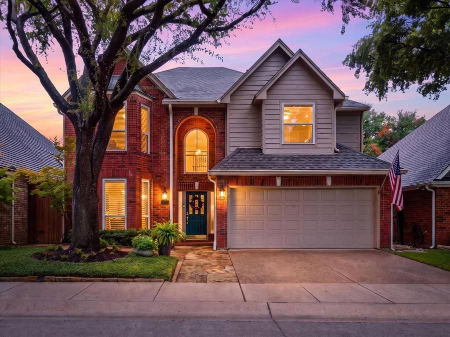 Property photo for 3838 Canot Lane, Addison, TX