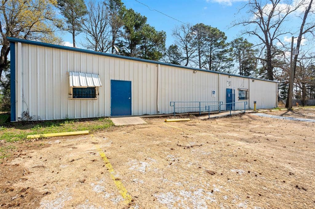 5810 US Highway 259 N, Naples, TX 75568 5810 US Highway 259 N, Naples, TX 75568