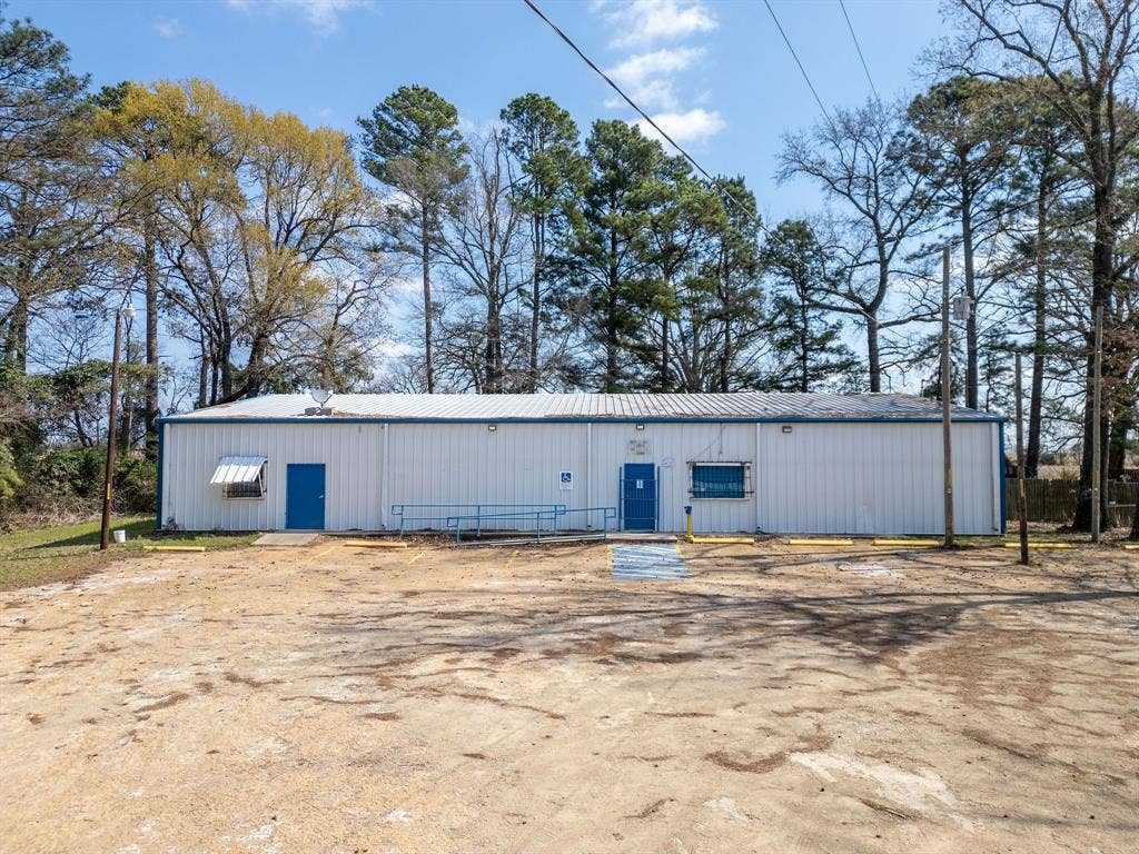 5810 US Highway 259 N, Naples, TX 75568 5810 US Highway 259 N, Naples, TX 75568
