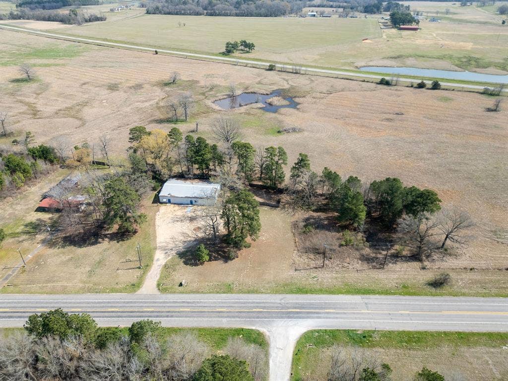 5810 US Highway 259 N, Naples, TX 75568 5810 US Highway 259 N, Naples, TX 75568