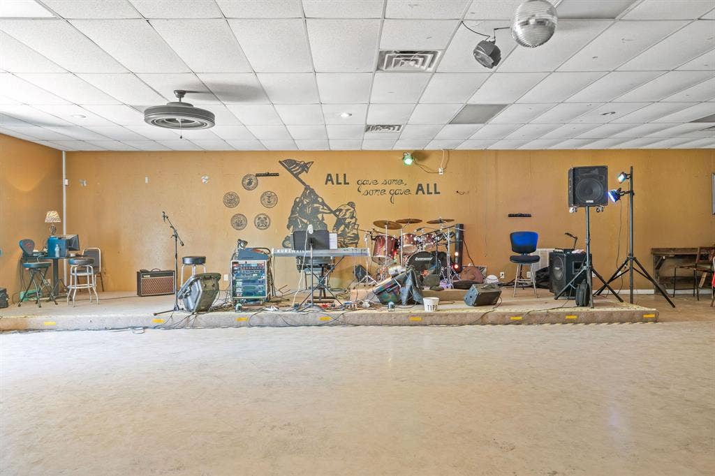 5810 US Highway 259 N, Naples, TX 75568 5810 US Highway 259 N, Naples, TX 75568