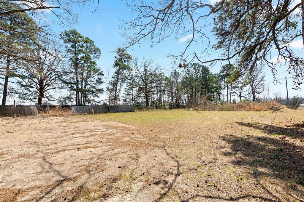 5810 US Highway 259 N, Naples, TX 75568 5810 US Highway 259 N, Naples, TX 75568