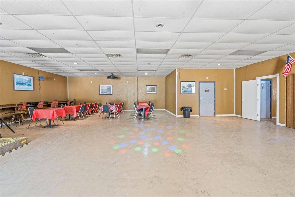 5810 US Highway 259 N, Naples, TX 75568 5810 US Highway 259 N, Naples, TX 75568