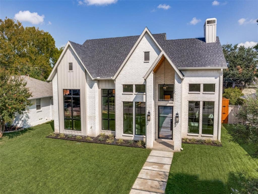 10641 Larchfield Lane, Dallas, TX 75238