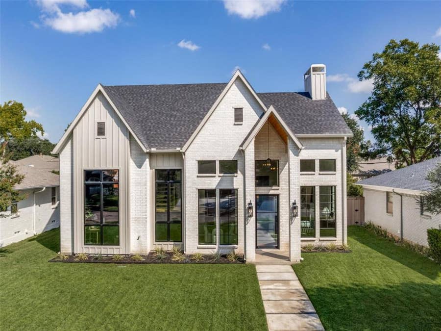 Property photo for 10641 Larchfield Lane, Dallas, TX