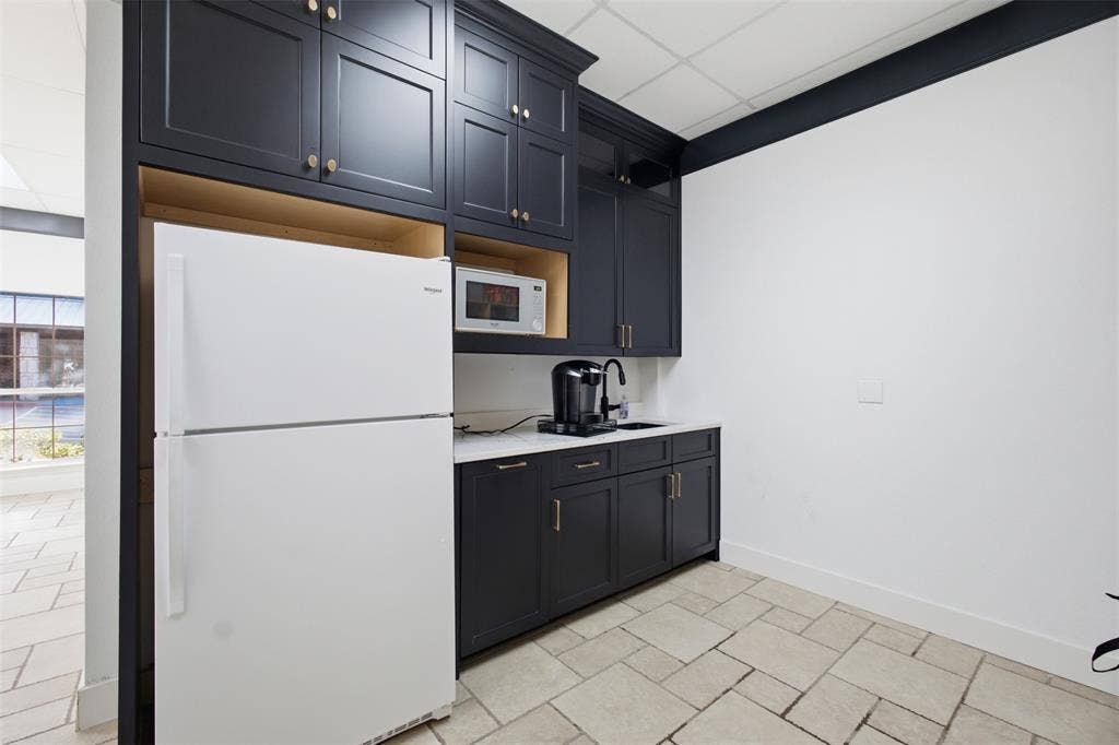 5805 Coit Road, #103, Plano, TX 75093 5805 Coit Road, #103, Plano, TX 75093