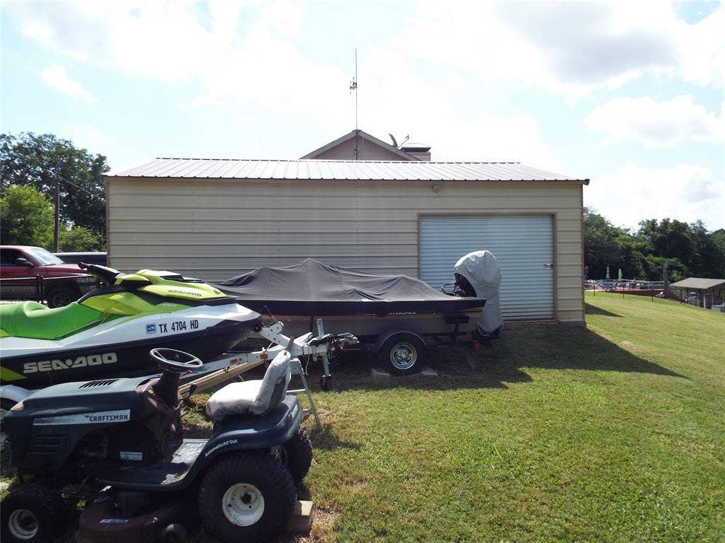 721 Midway Road, Tool, TX 75143 721 Midway Road, Tool, TX 75143