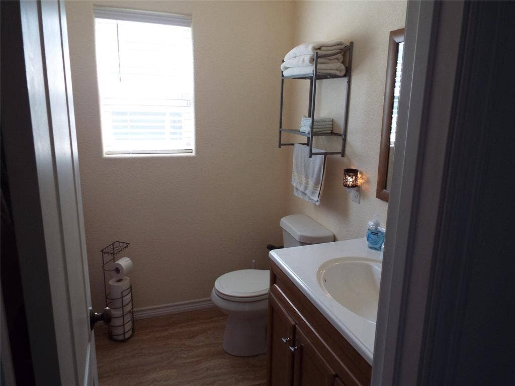 721 Midway Road, Tool, TX 75143 721 Midway Road, Tool, TX 75143