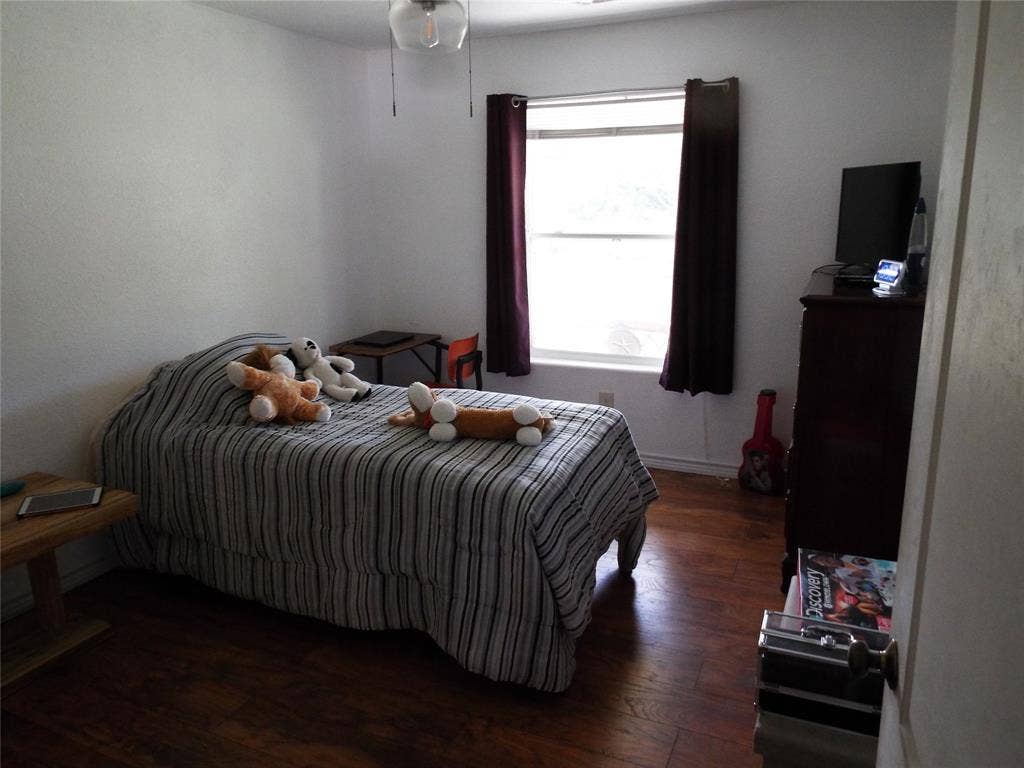 721 Midway Road, Tool, TX 75143 721 Midway Road, Tool, TX 75143