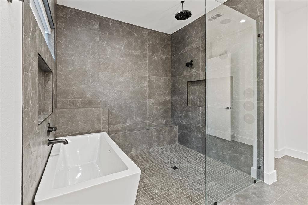 9816 Mixon Drive, Dallas, TX 75220