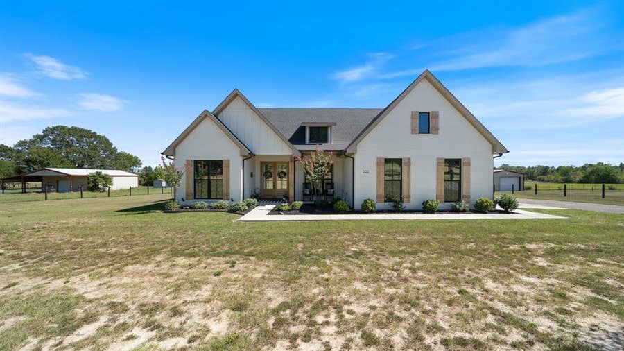 Property photo for 505 Vz County Road 4106, Canton, TX