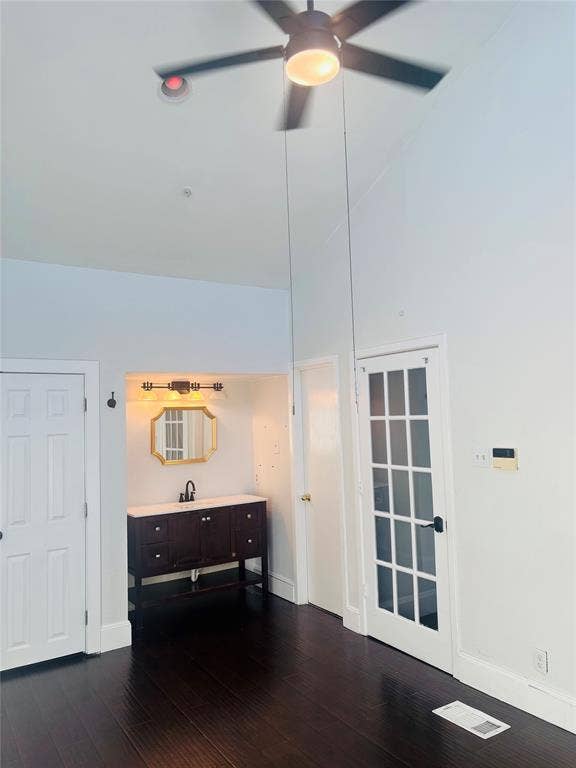 5815 Phoenix Drive, #3A12, Dallas, TX 75231