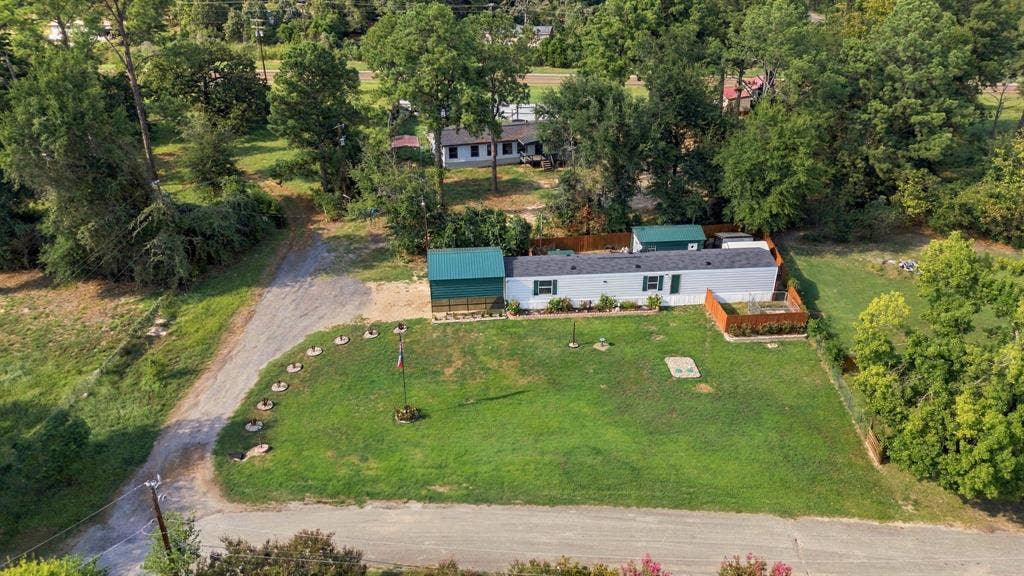 22107 Lakewood Drive, Frankston, TX 75763 22107 Lakewood Drive, Frankston, TX 75763
