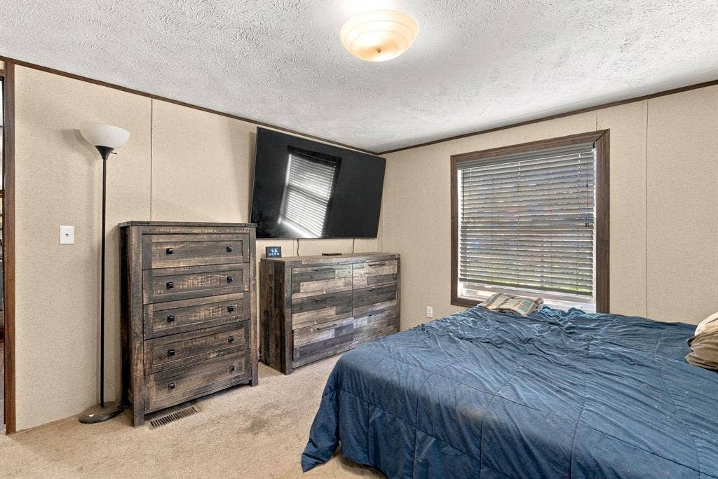 22107 Lakewood Drive, Frankston, TX 75763 22107 Lakewood Drive, Frankston, TX 75763