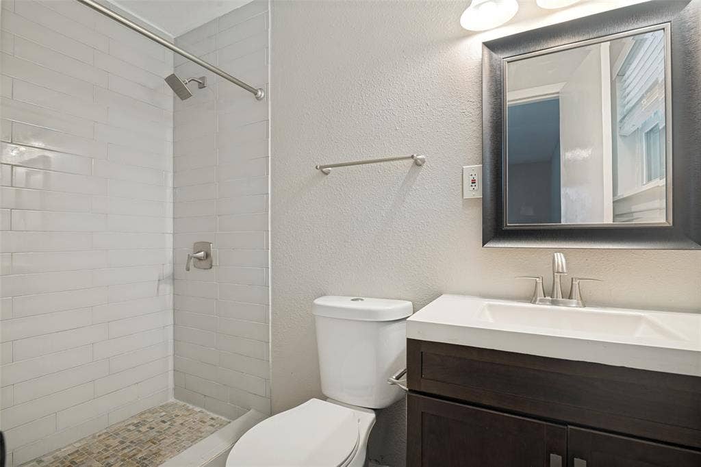 7315 Rutgers Drive, Dallas, TX 75214 7315 Rutgers Drive, Dallas, TX 75214