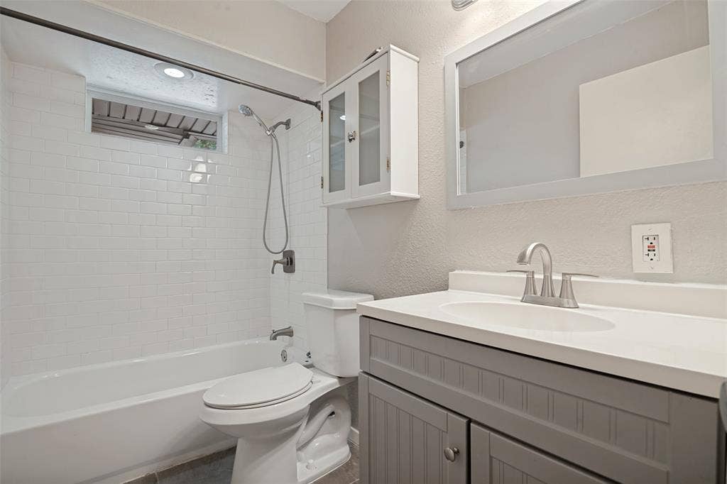 7315 Rutgers Drive, Dallas, TX 75214 7315 Rutgers Drive, Dallas, TX 75214