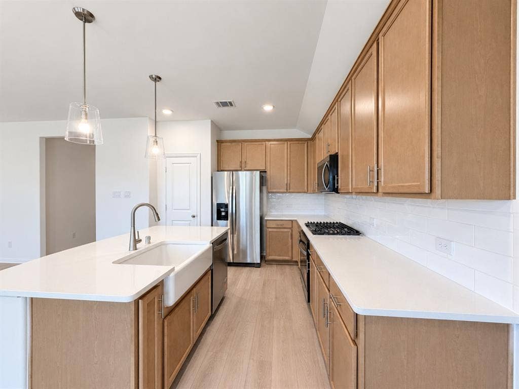 2013 Bayou Glen Drive, Denton, TX 76207