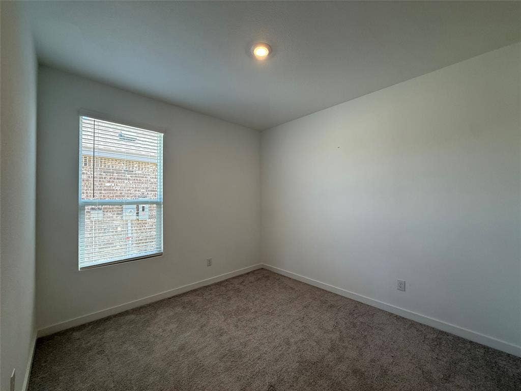 Recessed ceiling lighting