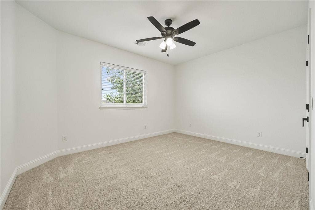 1902 Benedict Court, Rowlett, TX 75088