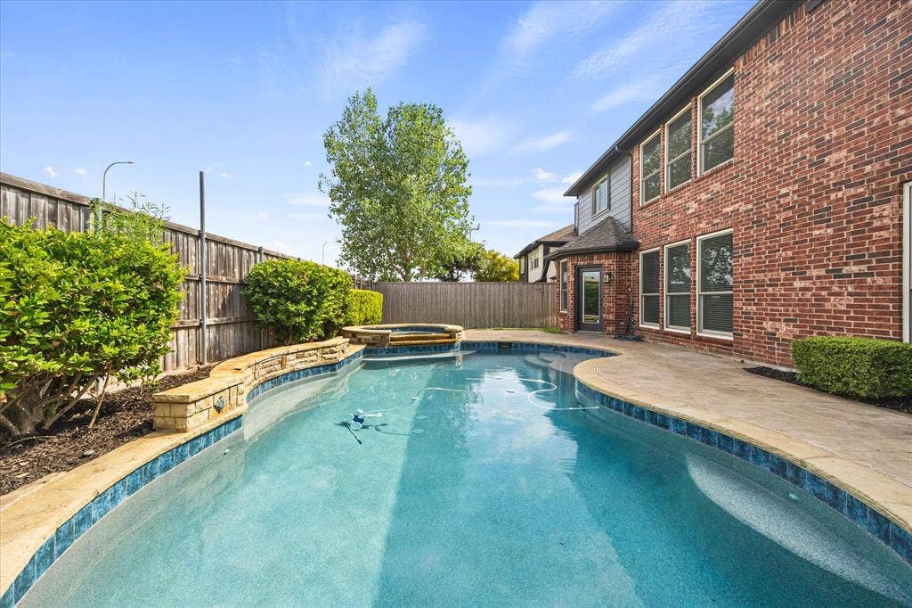 1902 Benedict Court, Rowlett, TX 75088