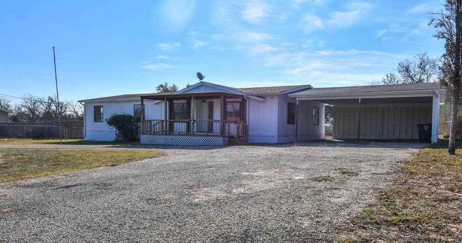Property photo for 1105 Westmoreland, Mason, TX